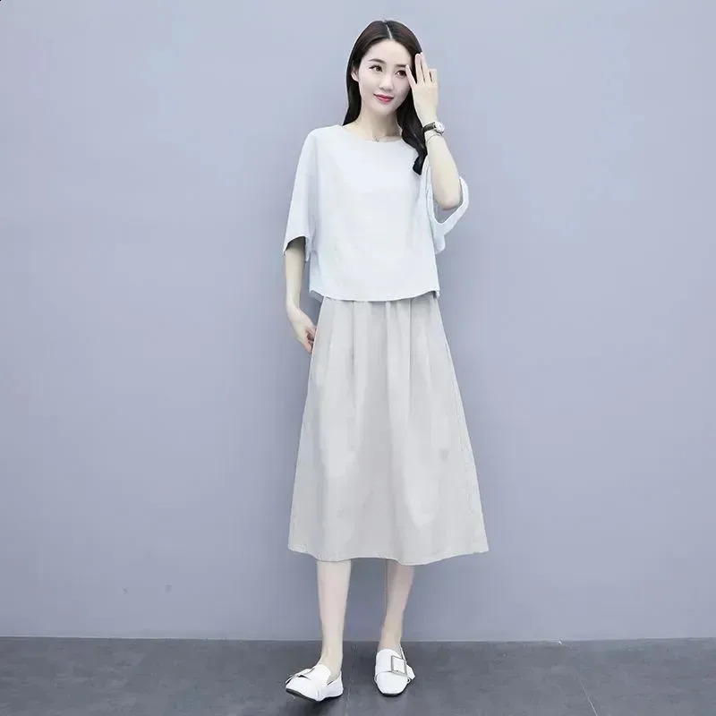Large Size Outfit Ladies 2PCS Cotton Linen Skirt Suit Women Summer Two-Piece Fashion Bat Sleeve T-Shirt Slimming Set 240823