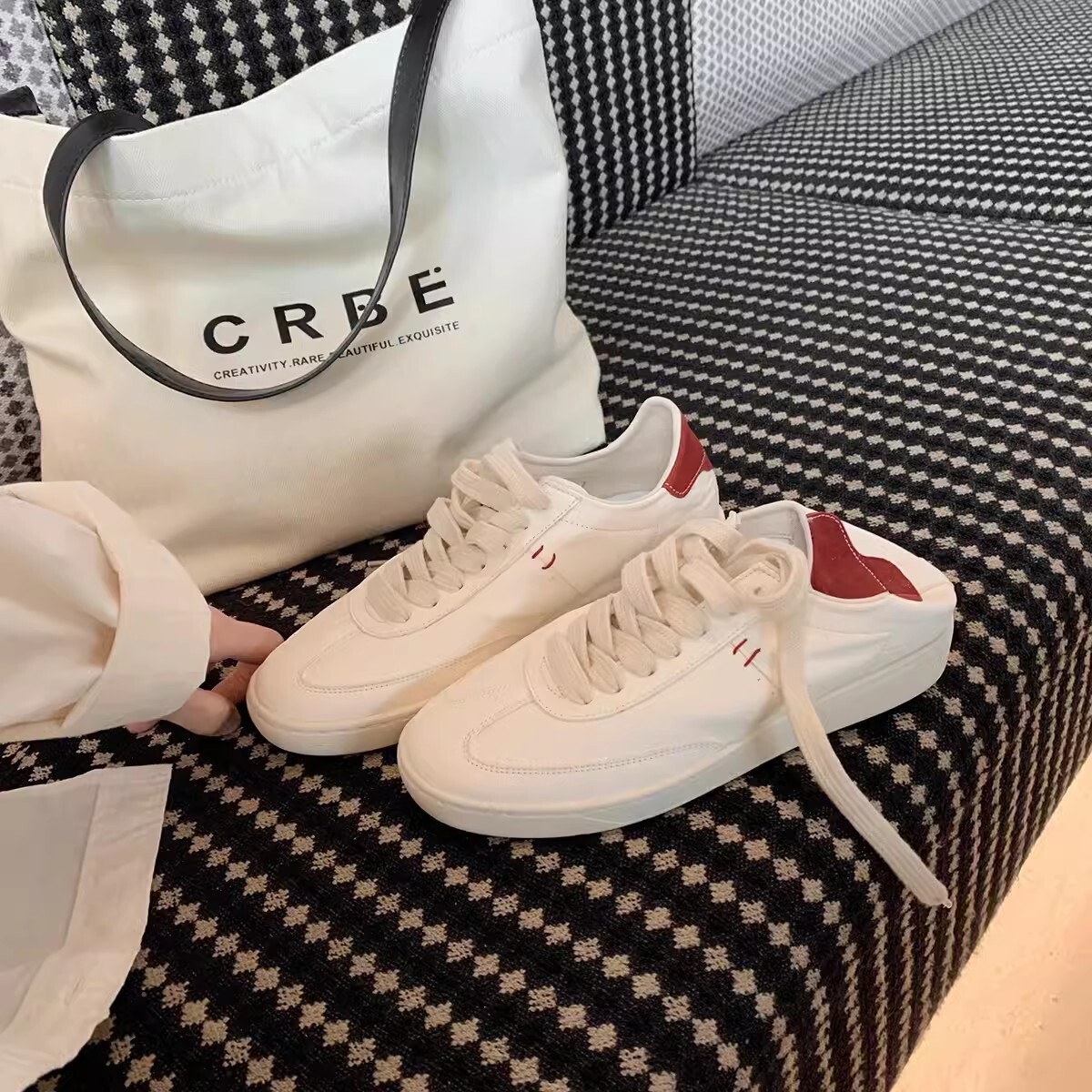 Ddmysports Cowhide Version Of Grape Mom Same Old Genuine Leather Lace Up Casual Versatile Sports Board Color Blocked White Shoes Women S New Style OUT