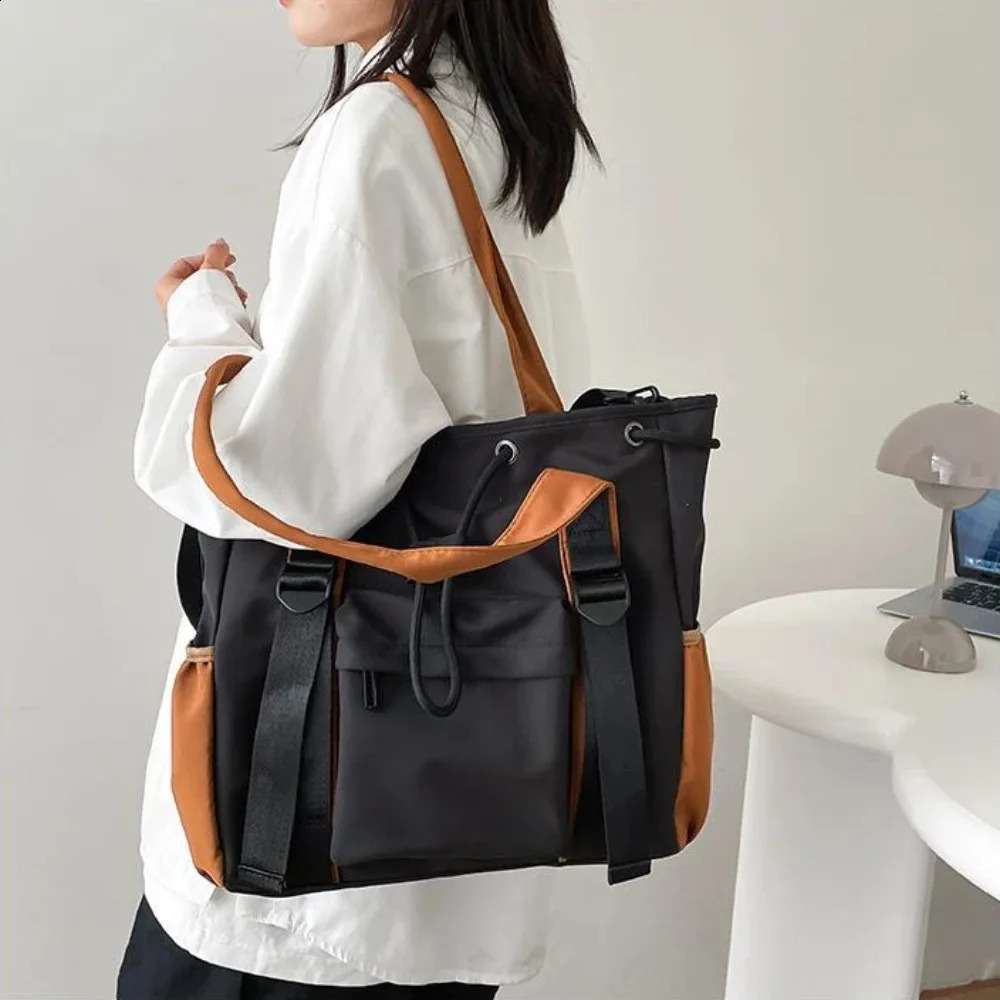 Splash proof Nylon Fabric Shoulder Crossbody Bags For Women Multi-pocket Drawstring Tote Bag Large Capacity Student Book Handbag 240823