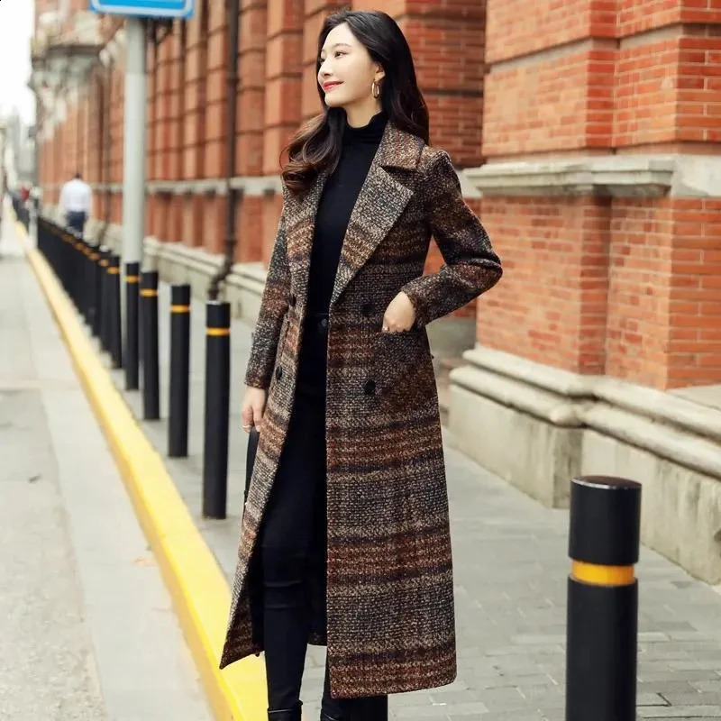 Plaid Woolen Coat Women Long Korean Style Waist Female Autumn Winter Thick Slim-fit Over-the-knee Woolen CoatM540 240822