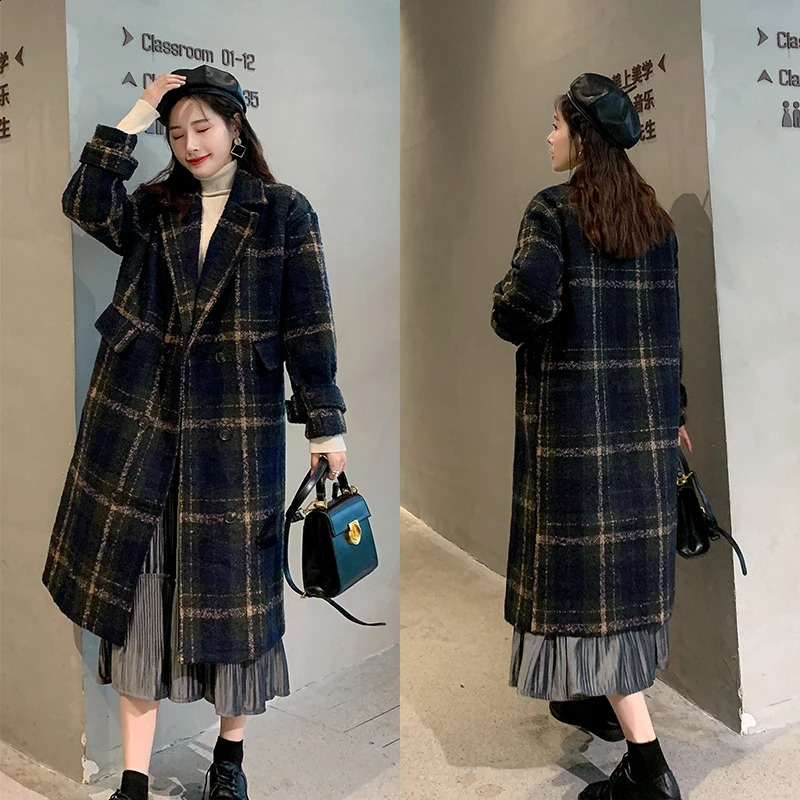 Autumn Winter Long Plaid Wool Coat Women Double Breasted Thicken Loose Woolen Overcoat Female Quited Coats 240822