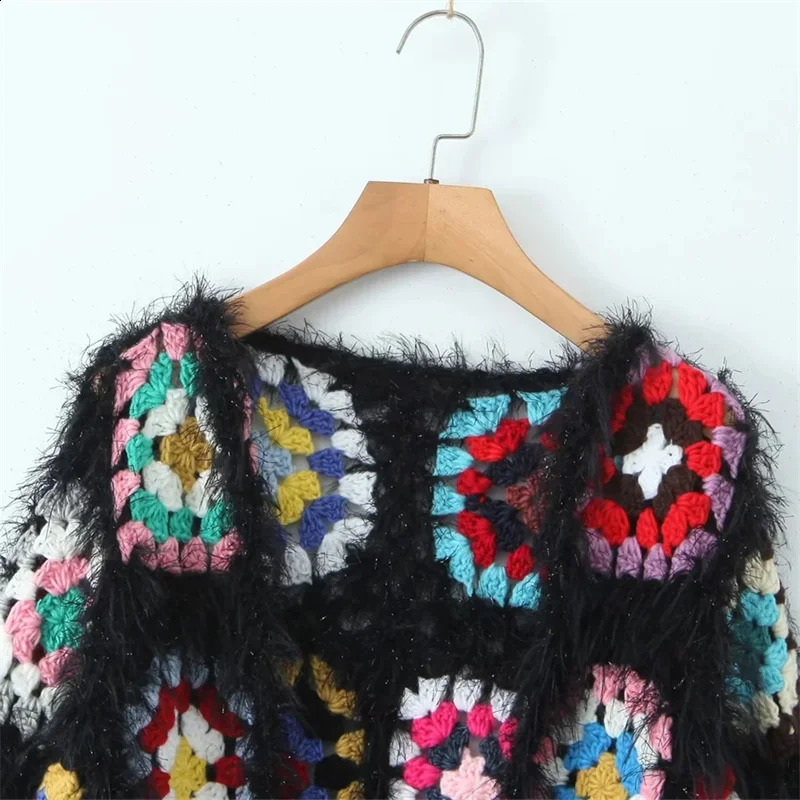 KEYANKETIAN Winter Womens Tassel Contrast Color Plaid Hollow out Handmade Sweater Cardigans Boho Holiday wind Soft knitwear 240814