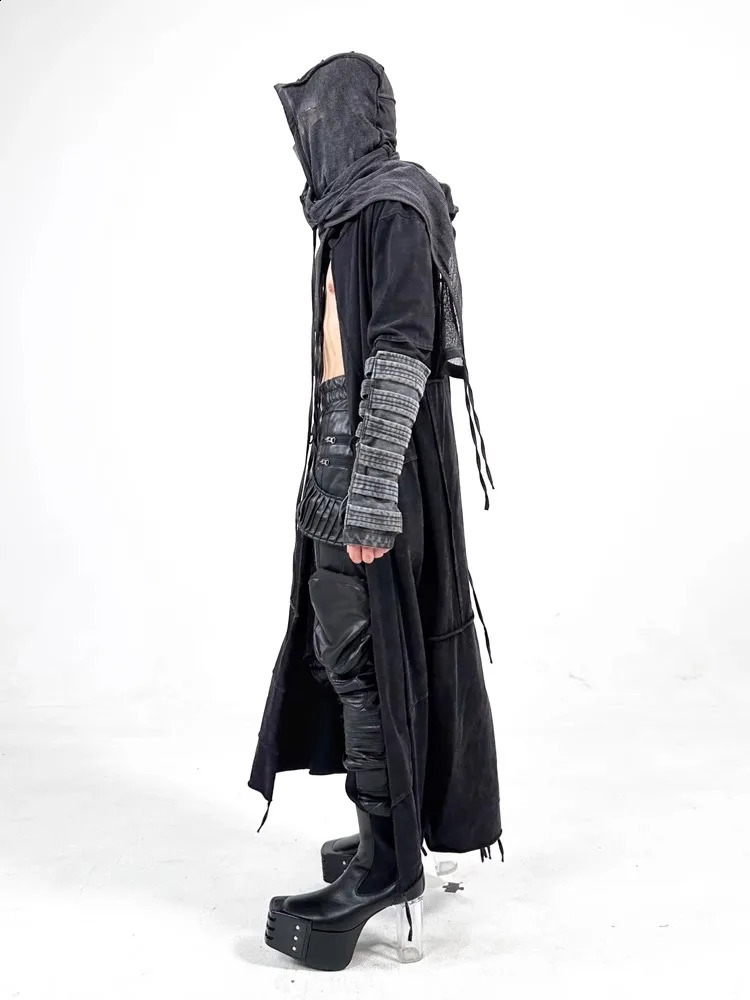 Vintage Mens Distressed Hooded Cape Hanging Vertical Cut Long Windbreaker Darkwear Gothic Style T-shirt Coat for Male 240822