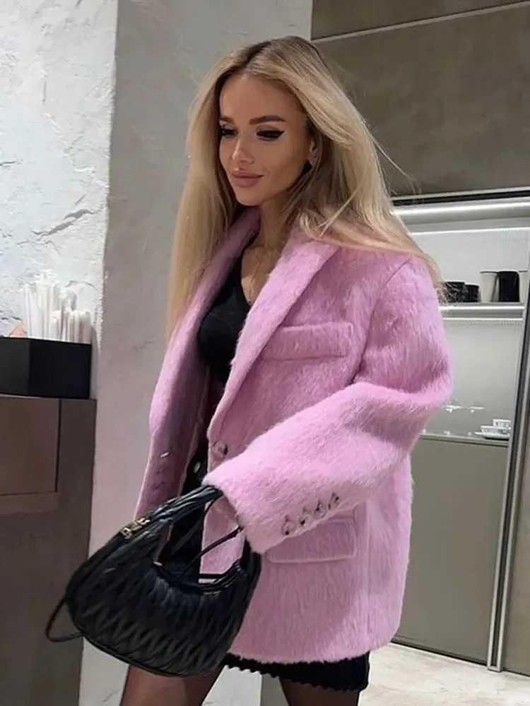 Pink Lapel Woolen Plush Coats Women Elegant Long Sleeve Button Office Lady Blazer Jacket 2024 Winter Fashion Packet Loose Coat CL240822