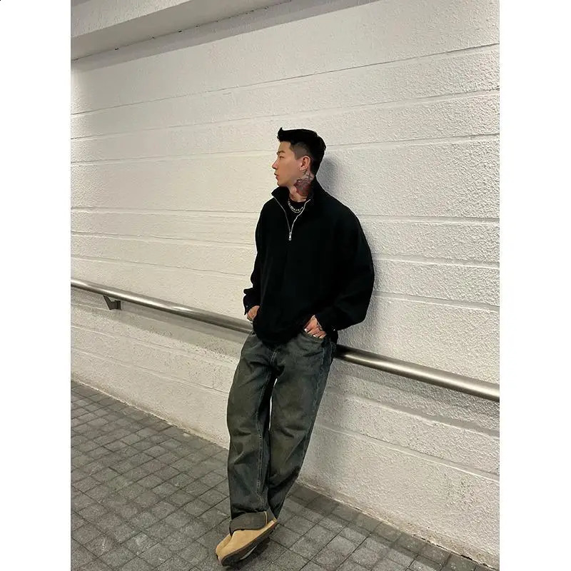 Mens twill textured fabric silhouette half-zip sweatshirt loose shoulder pullover long sleeves men clothing y2k top one piece 240823
