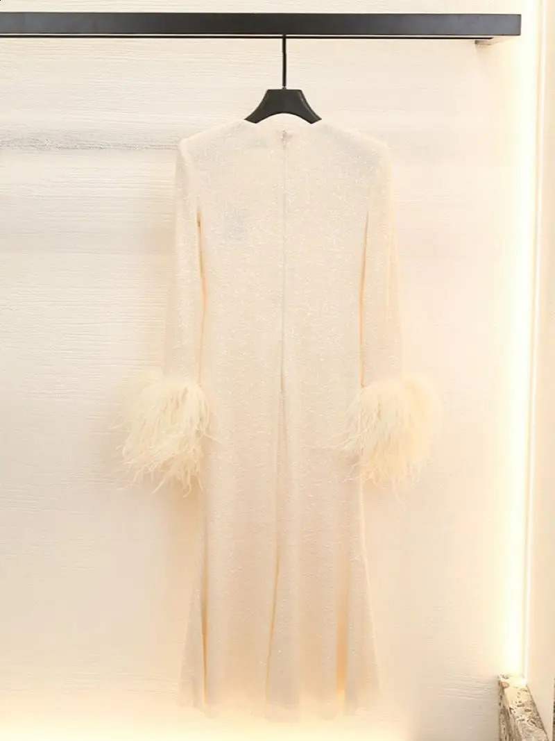 Women Sequined Tweed Mini Dress Tassels Feather Trim Long Sleeve O-Neck Ladies Elegant Long Robes for Spring 240824