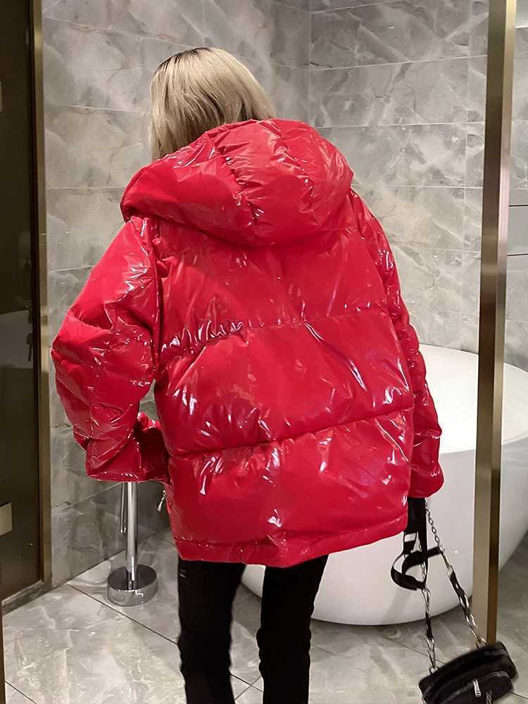 Women's Down Parkas Puffer Stand Collar Feather Coat 90% White Duck Parkas Ultra Light Down Jacket Women Winter Solid Color Outerwear Y240824P28P