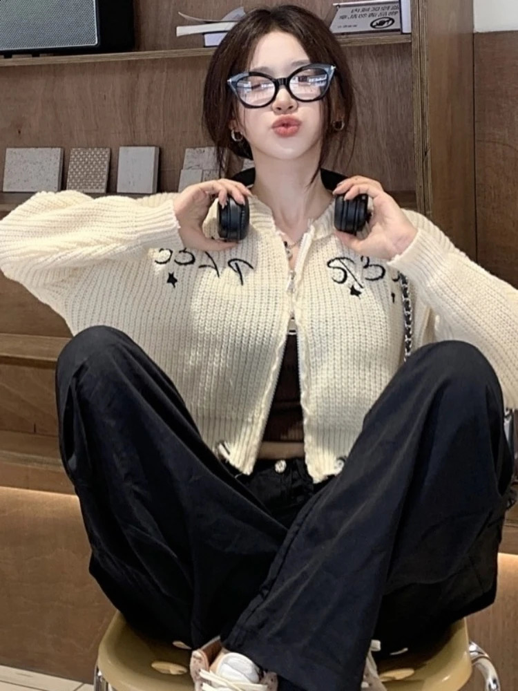 Deeptown Vintage Y2K Cropped Cardigan Women Harajuku Kpop Hollow Out Knitted Sweater Korean Fashion Zipper Knitwear Tops Grunge 240824