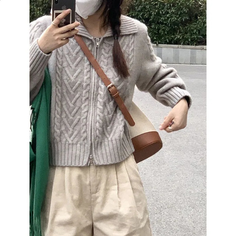 Vintage Gray Zipper Cardigan Sweaters Women Casual Korean Style Knitted Jackets Elegant Old Money Aesthetic Knitwear 240824