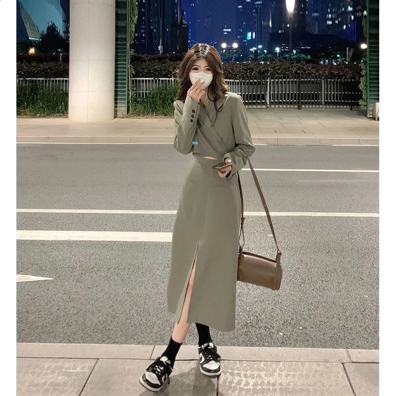 Two Pieces Fashion Suits For Women Long Sleeve V Neck Coat Splits High Waist Long Skirt Solid Color Streetwear Women Suits 240823