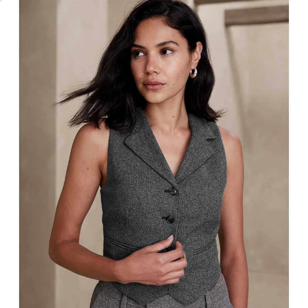 Herringbone Tweed Vest for Women Tailored Collar Slim Fit Womens Waistcoat Sleeveless Jacket Female Outerwear Jackets Knit Vest