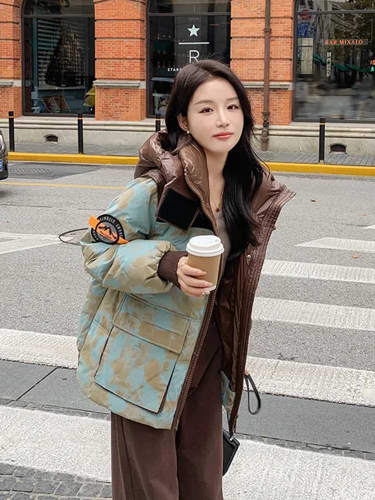 Women's Down Parkas Outerwear Winter Warm Hooded Short color matching Women Down Jacket New 90% White duck down Loose camouflage Womens Puffer Co
