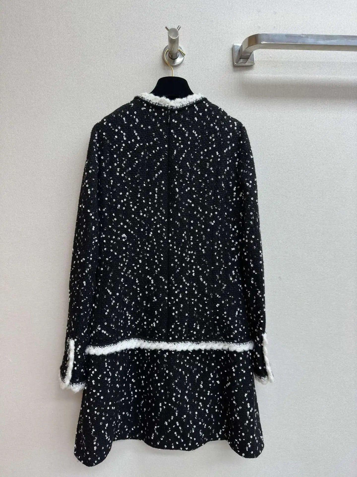 Autumn Fashion Womens High Quality Elegant Black Sequins Long-sleeves Tweed Dress F292 240824