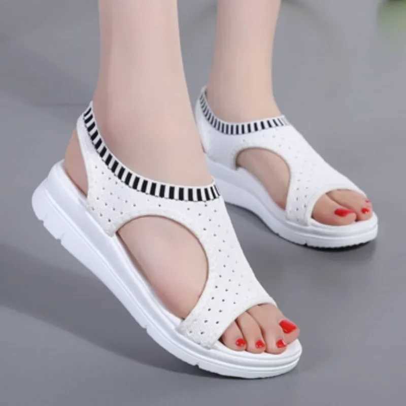 New Arrival Womens sandals breathable and comfortable shopping womens walking shoes wedge high heels summer platform sandals Mujer Plus size 42 T25031