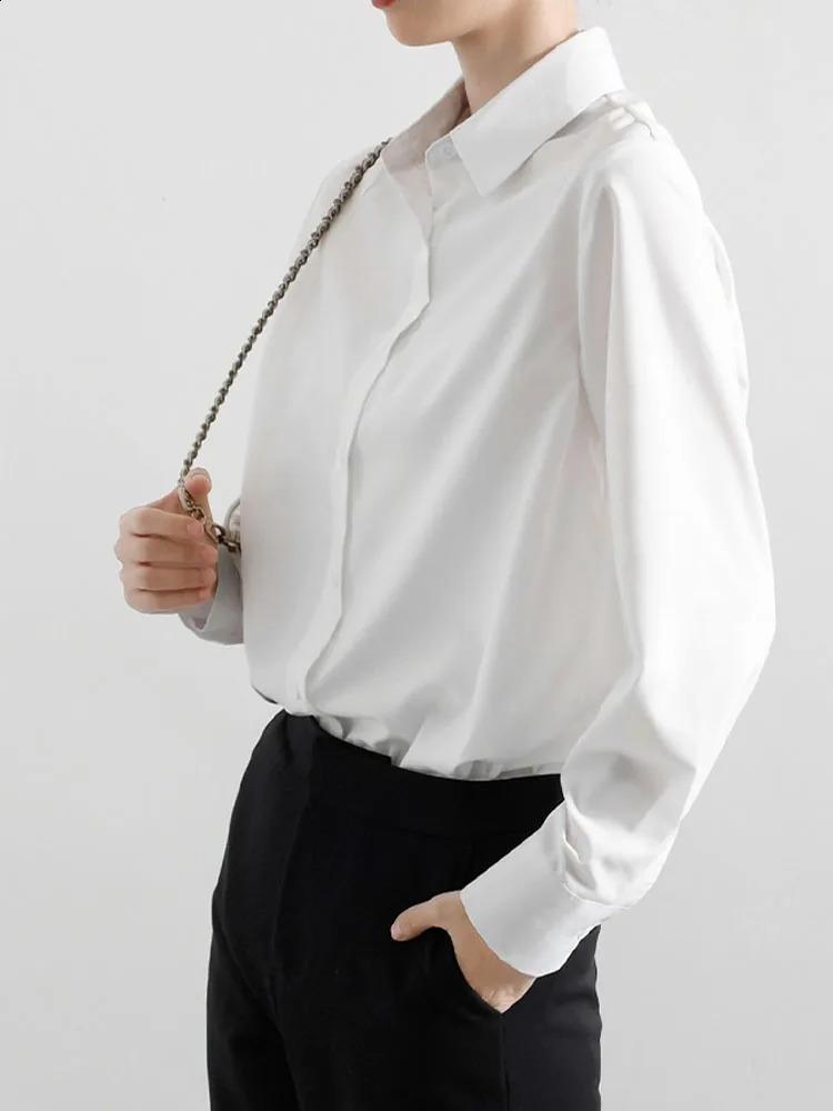 Oversize Shirt Women Blouses Elegant Streetwear Office Cotton 100% Loose Button Up Casual White Blue Long Sleeve Vintage Tops 240823