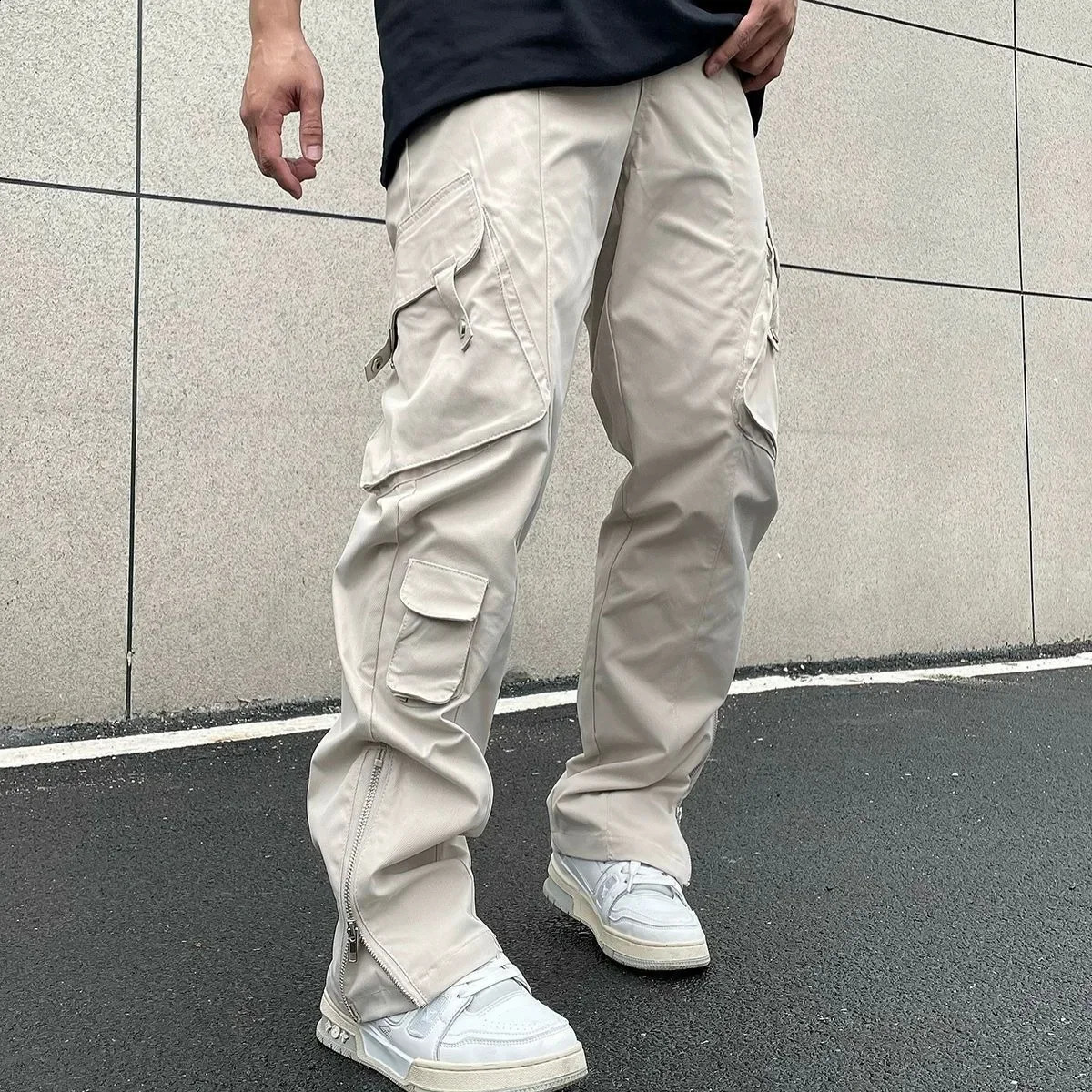 Mens Loose Straight Leg Casual Pants American Style High Street Vibe Zipper Cargo Misty Wind 240823