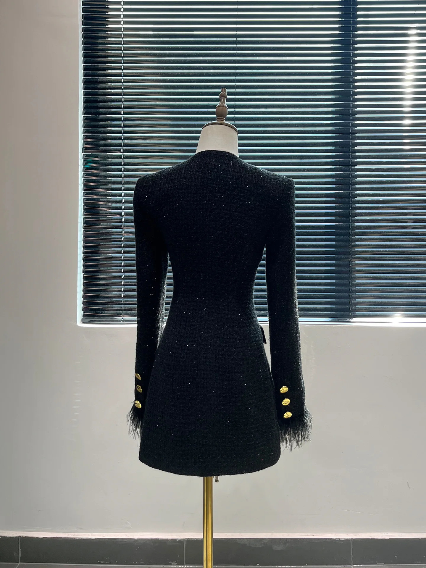French Style Woolen Suit Dress Women Autumn and Winter Elegant Socialite Black Slim Slimming Feather Long Sleeve Tweed Dress 240824