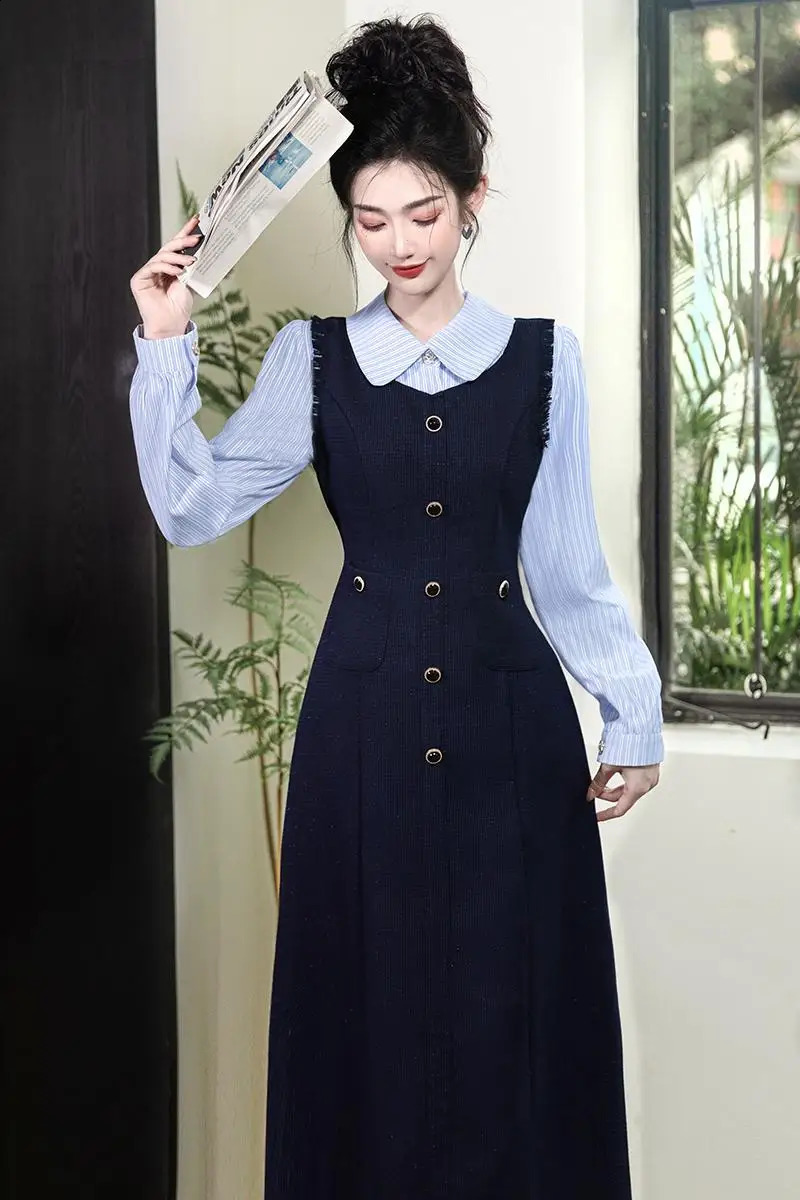 High Quality French Sweet Fall Winter Tweed Tassel Spliced Striped Long Dress Women Doll Collar Buttons Slim Party Clothes 240824