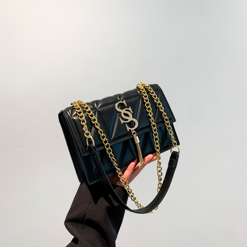 Korean Chic PU Leather Chain Crossbody Bag for Women - Stylish 2024 Handbag