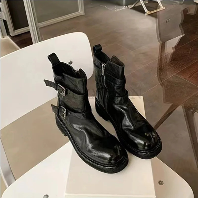 Leather flat shoes round sole thick soled womens short boots casual and fashionable Versatile Knight boots anti slip 240823
