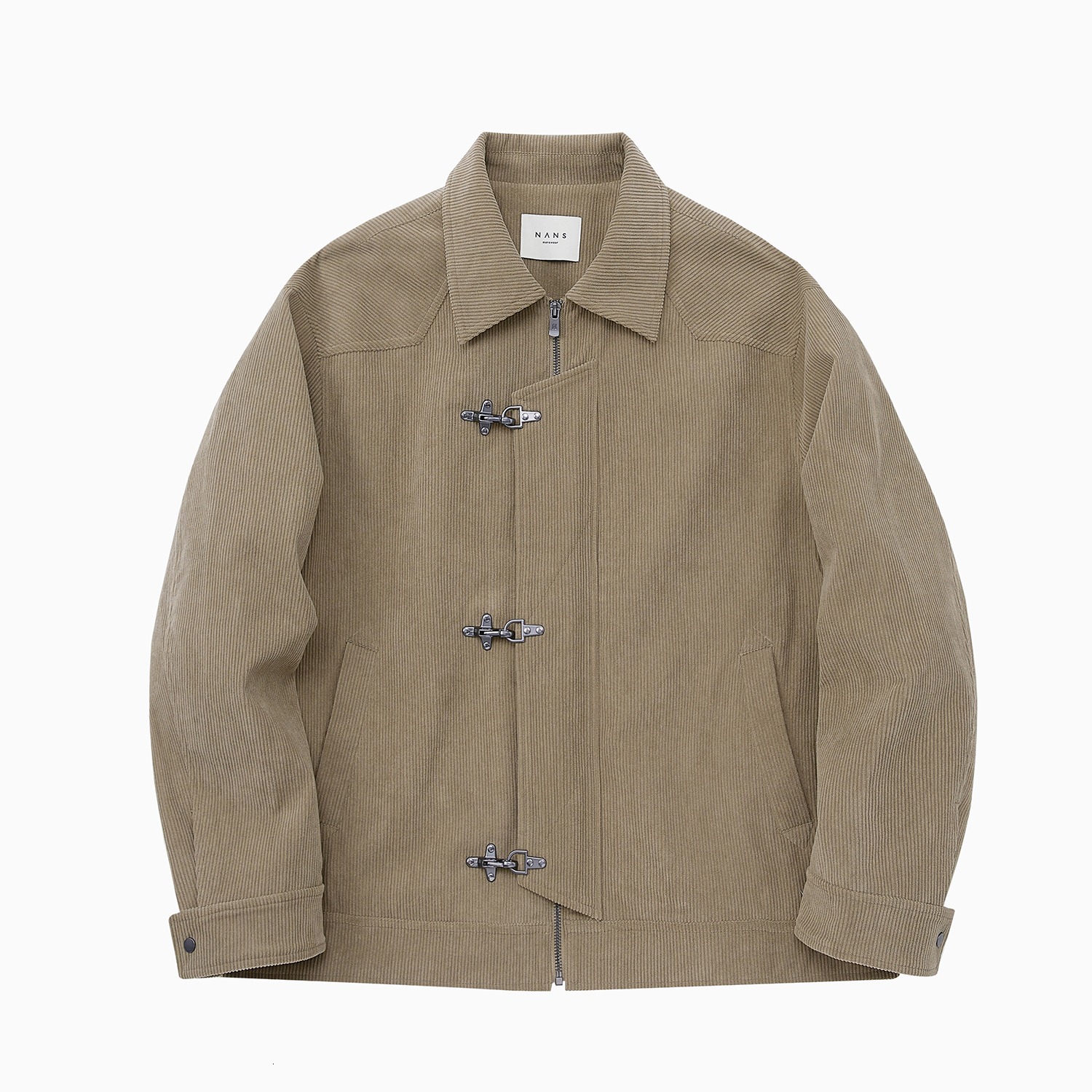 American Style Design with Double Layered Placket and Shoulder Design Segmented Airplane Buckle Opening and Closing Square Collar Loose and Versatile 