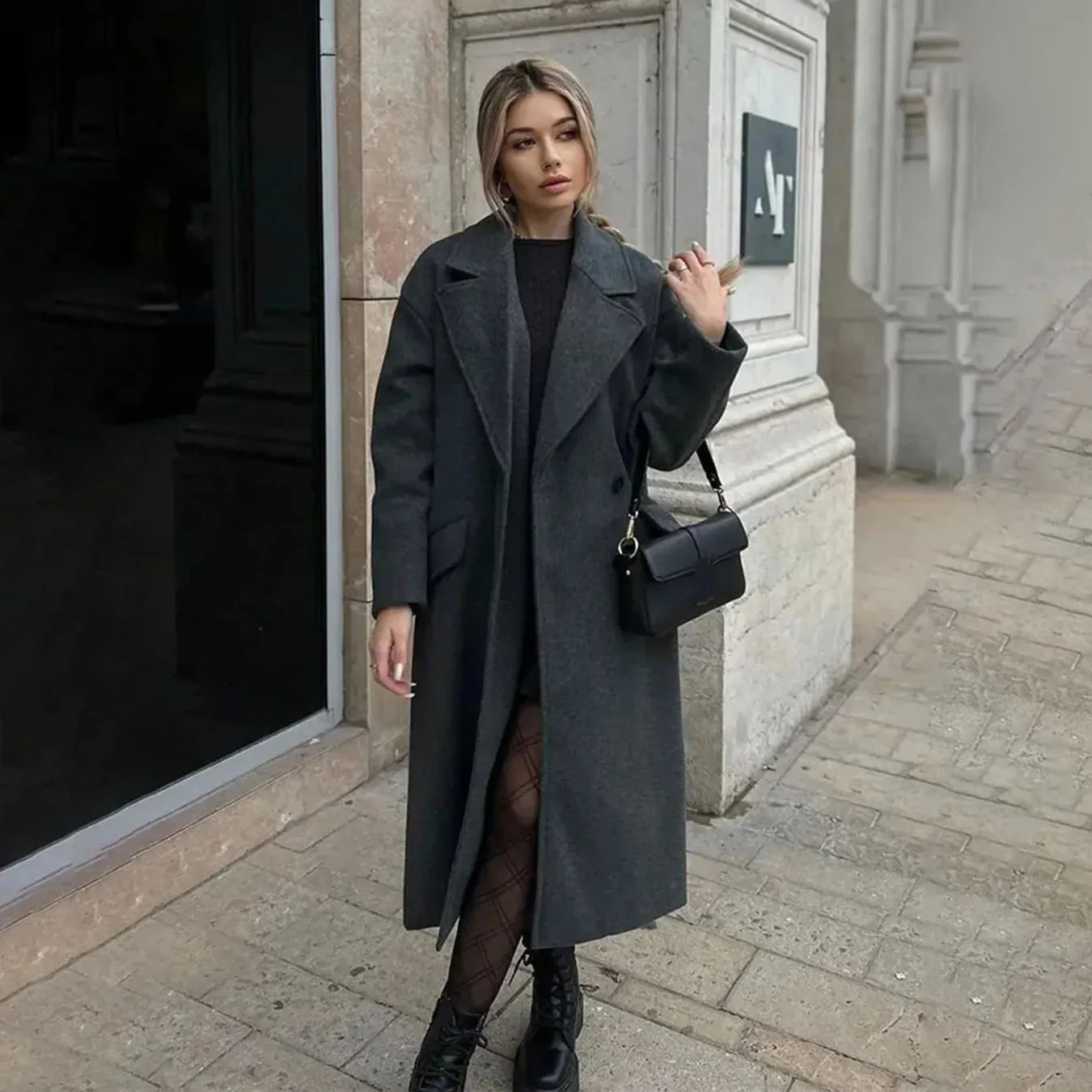 womens double chest warm trench coat autumn and winter fashion Vneck long sleeved pocket coarse woolen 240823