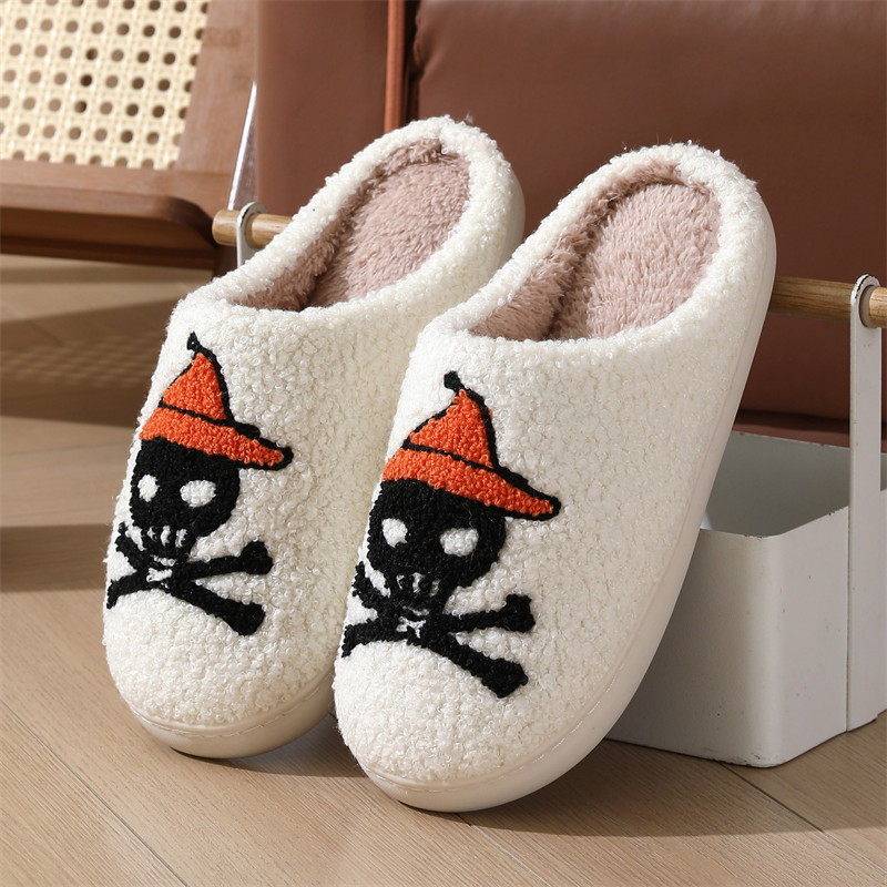 New Designer Halloween slippers women home fashion comfortable Flat Slides non-slip indoor warm cartoon funny skull cotton slipper winter Hot Sale