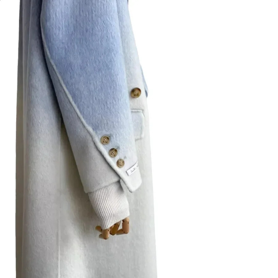 Elegant Blue Gradient White Overcoat Jacket For Women Highend Winter Woolen Goods Doublesided Zippered Clearance Sale 240823