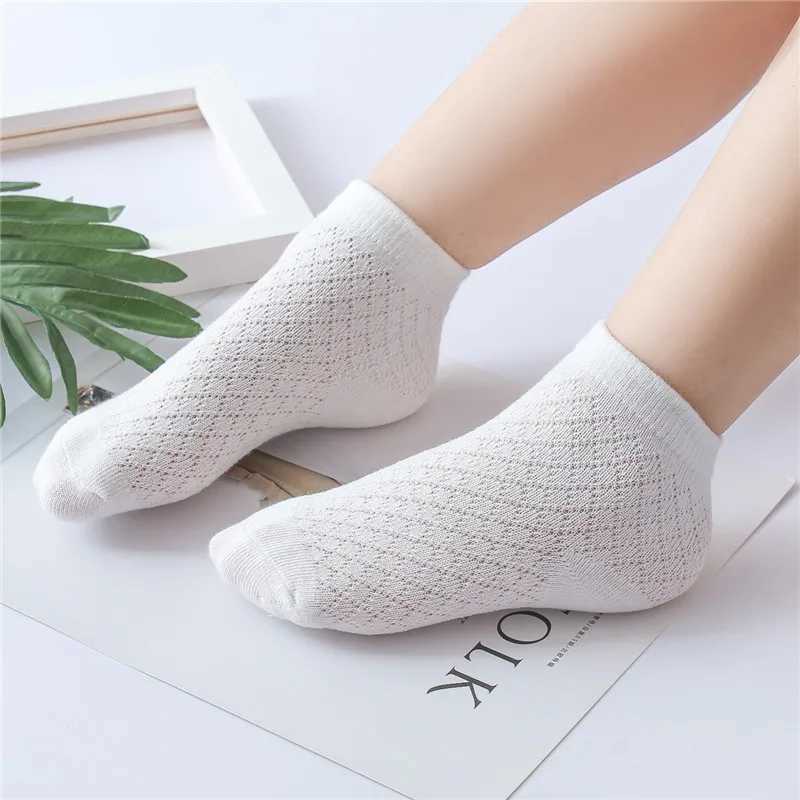 Childrens socks summer mesh socks soft boys and girls white socks children and students pure white thin breathable socks CL240824
