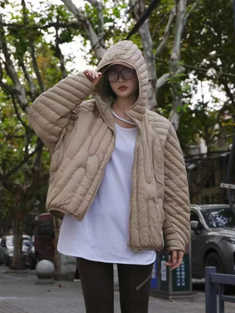 Lagabogy AutumnWinter Womens Oversized Inflatable Jacket Short and Lightweight 90% White Duck Down Hooded Warm Park Coat 240823