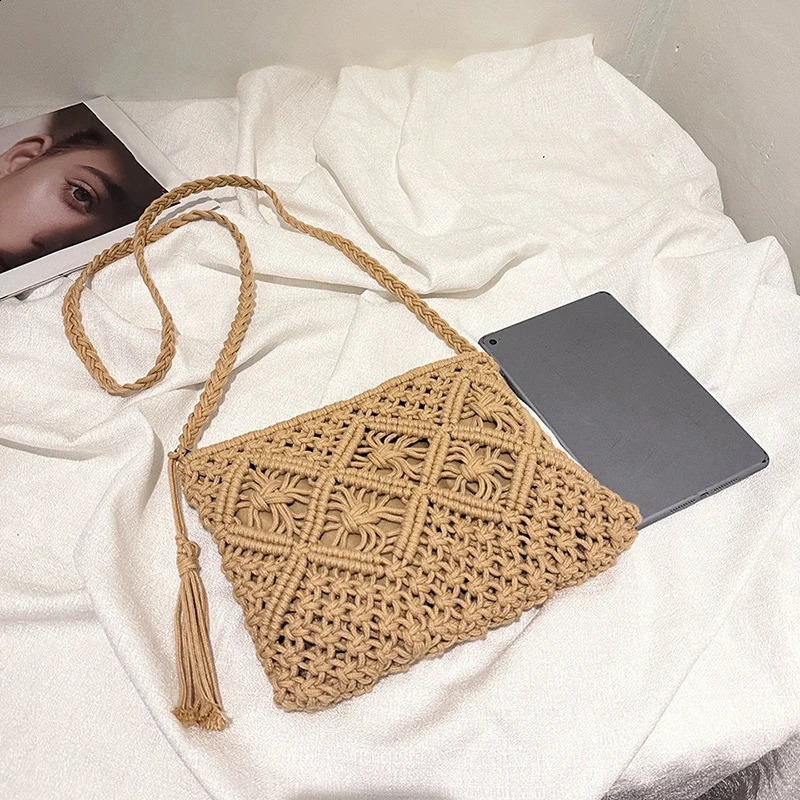 Fashionable womens hollow shoulder bag summer cross body beach travel handbag tassel messenger 250401