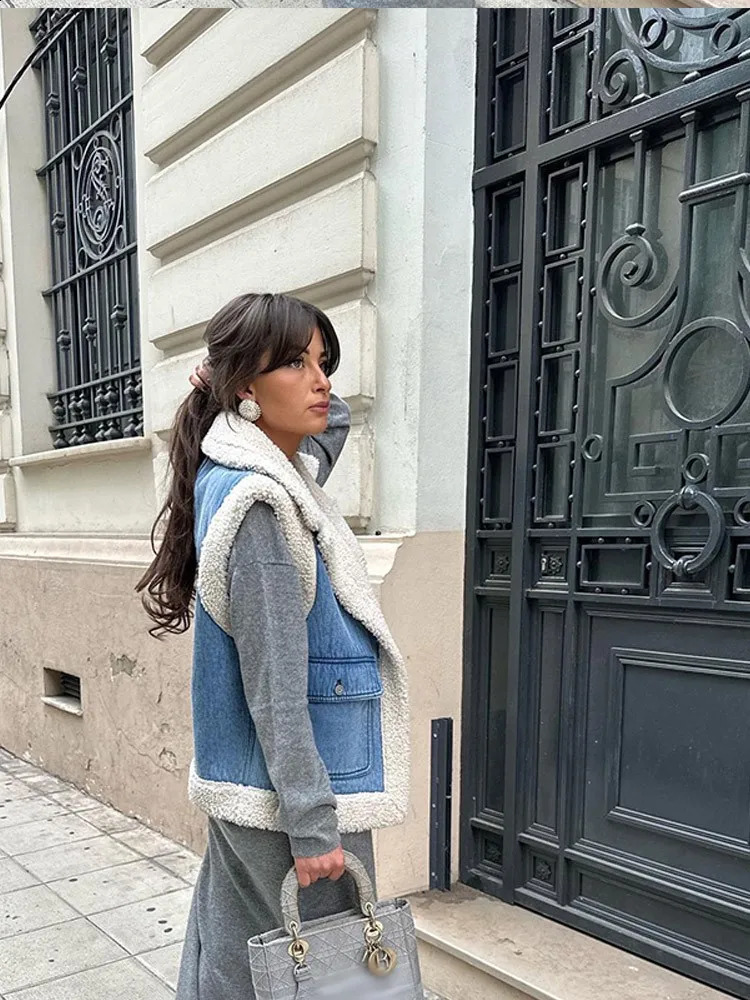 Faux Lamb Wool Denim Vest Women 2023 Autumn Winter DoubleFaced Sleeveless Lapel Pocket Waistcoat Female Fashion Patchwork Tops 240823