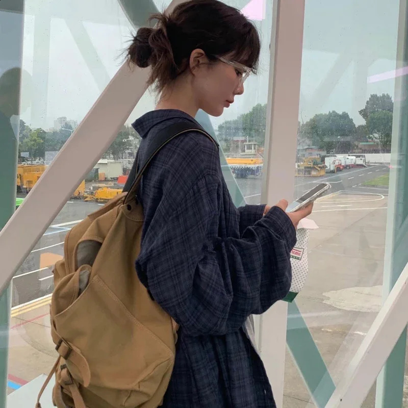 Retro Plaid Shirts Women Korean Sle Autumn n Loose Shirt Outerwear Outdoor Long Sleeve Mid-Length Top 240823