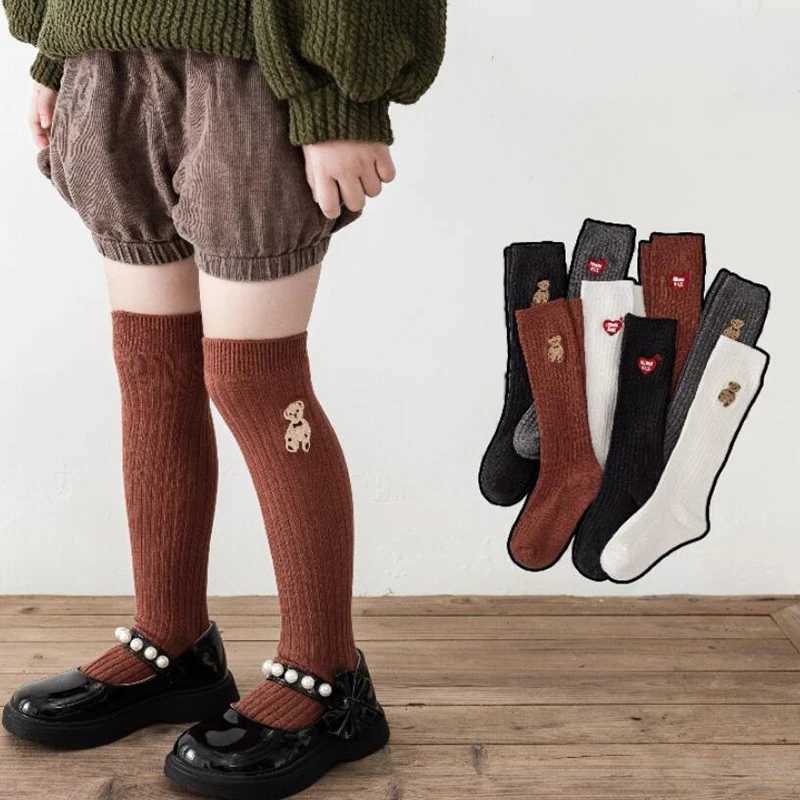 Fashion Kids Girls Knee High Socks Cartoon Bear Embroidery Cotton Socks For Girls Long Tube Sock Children School Socks 1-8Years CL240824