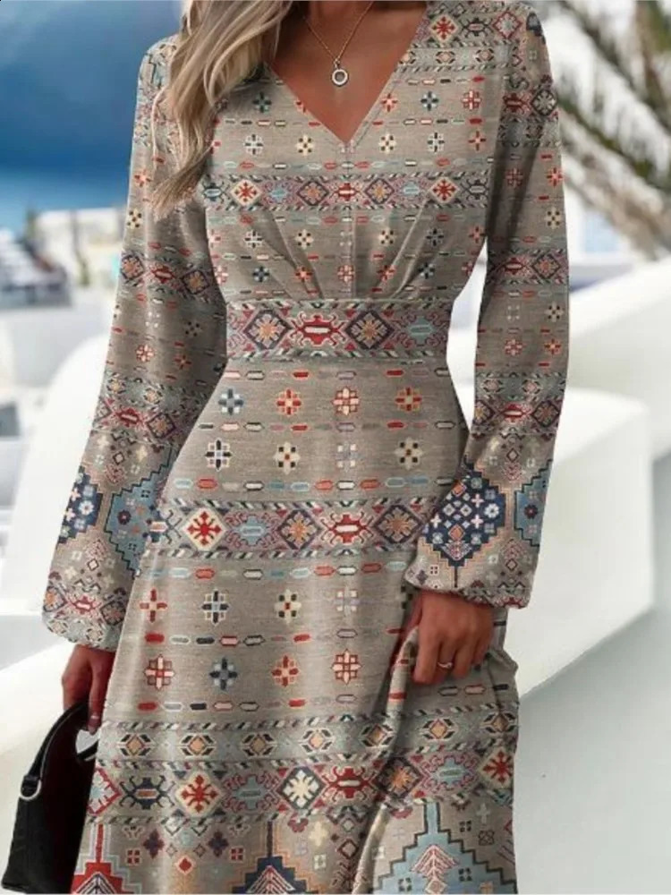 Spring Autumn Womens Slim Fit Fashionable Printed Dress With Flared Sleeves Sexy V-neck Long Sleeved Dress For Women 240823