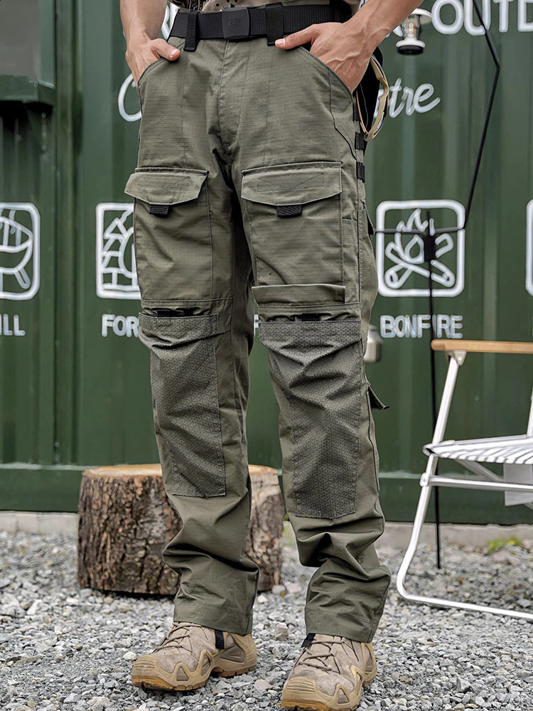 Wear resistant tactical pants mens military training multi pocket cargo handcart outdoor waterproof straight leg work 240823