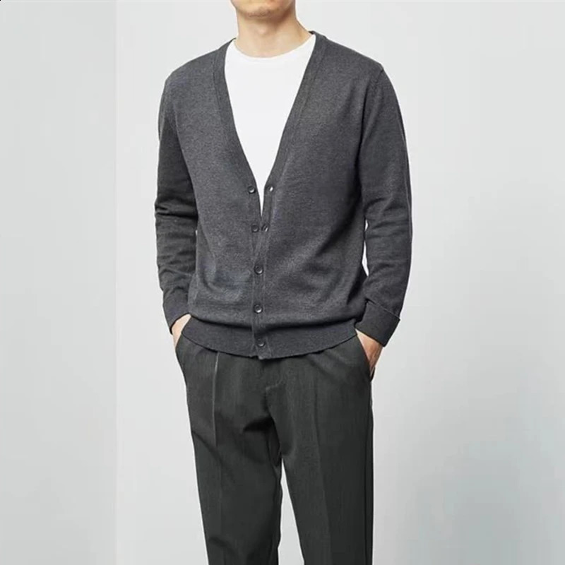 Cashmere cotton blend mens cardigan autumnwinter Vneck single chest business casual knitted 240824