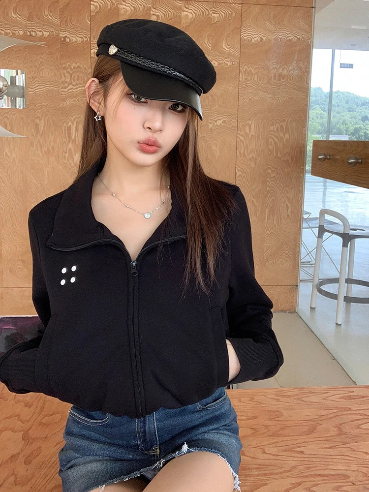 Arrival 100 Cotton Women Short Sweatshirt Casual Long Sleeve Zipper Up Running Sweatshirt Black Grey Cardigan Korean Fashion 240824