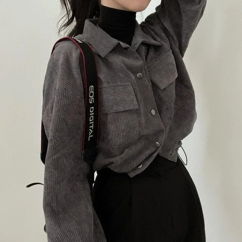 Chic Korean Vintage Simple Lapel Cropped Long Sleeve Shirt Top Corduroy Loose Fit Jacket For Women Model 240823