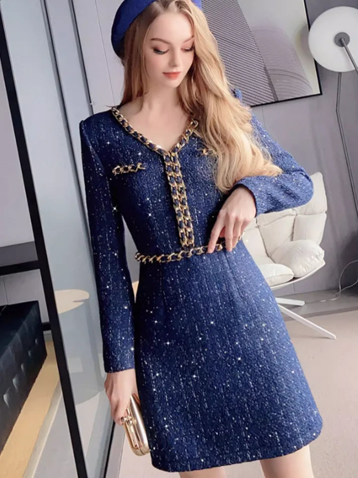 Autumn Elegant Women V Neck Slim Fit A Line Mini Tweed Dress Weave Chain Office Ladies Long Sleeve Dresses Fashion Party Dress 240824