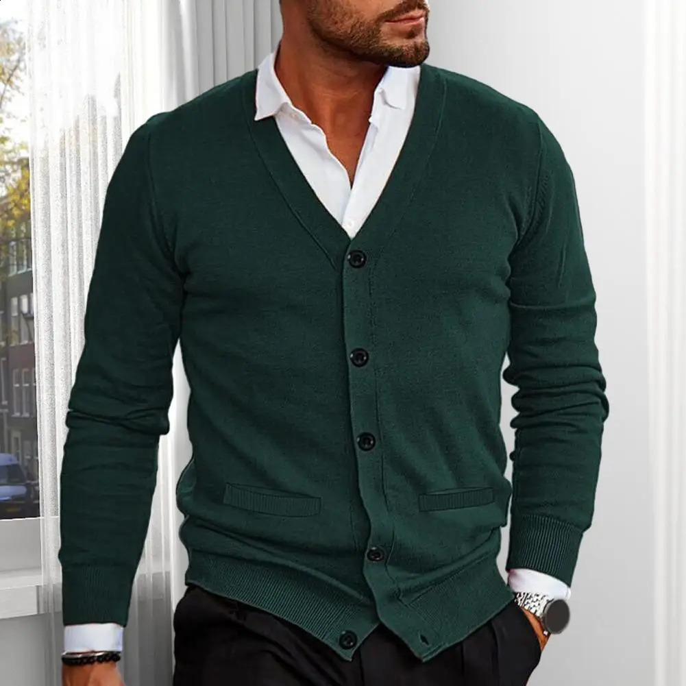 Autumn mens casual Vneck cardigan made of pure cotton with Hamon embroidery and long sleeved business shirt 240824