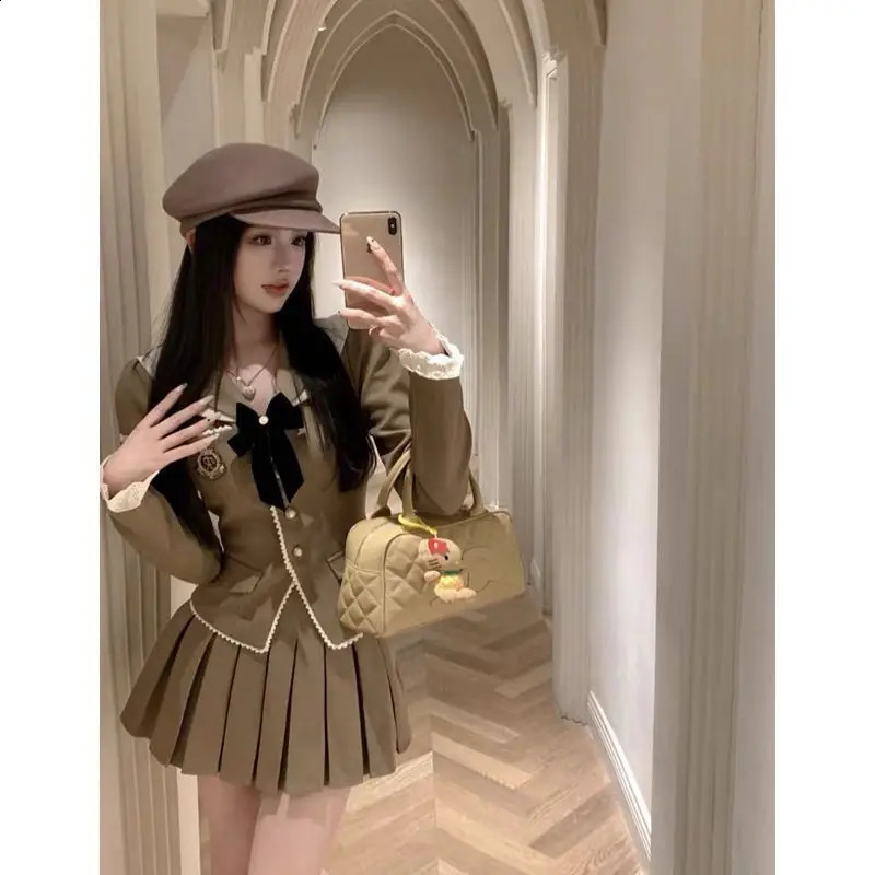 Women Two-piece College Style Short Style Stylish Suit Jacket with High Waist and Slimming Pleated Skirt Age Reducing Set 240823