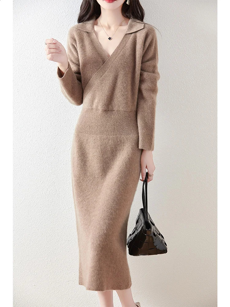 Womens Pure Wool Knitted Long Dress Waist Lapels Loose Elegant Casual Fashionable Sweater Autumn/Winter 240824