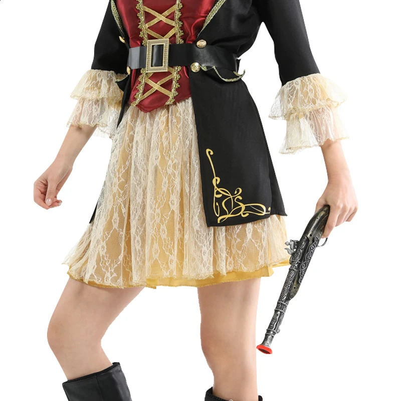 Halloween themed womens fancy dresses roleplaying costumes for parents and children Caribbean pirate captains w240824