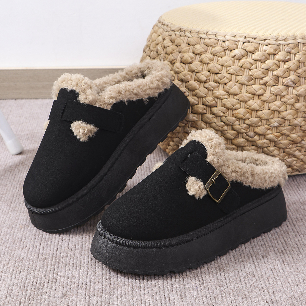 2024 Fashion Autumn Winter Snow Boots Ladies Thick Bottom Plush Buckle Warm Cotton Slippers Casual Shoes New Women Shoes High Quality Outdoor Large Si