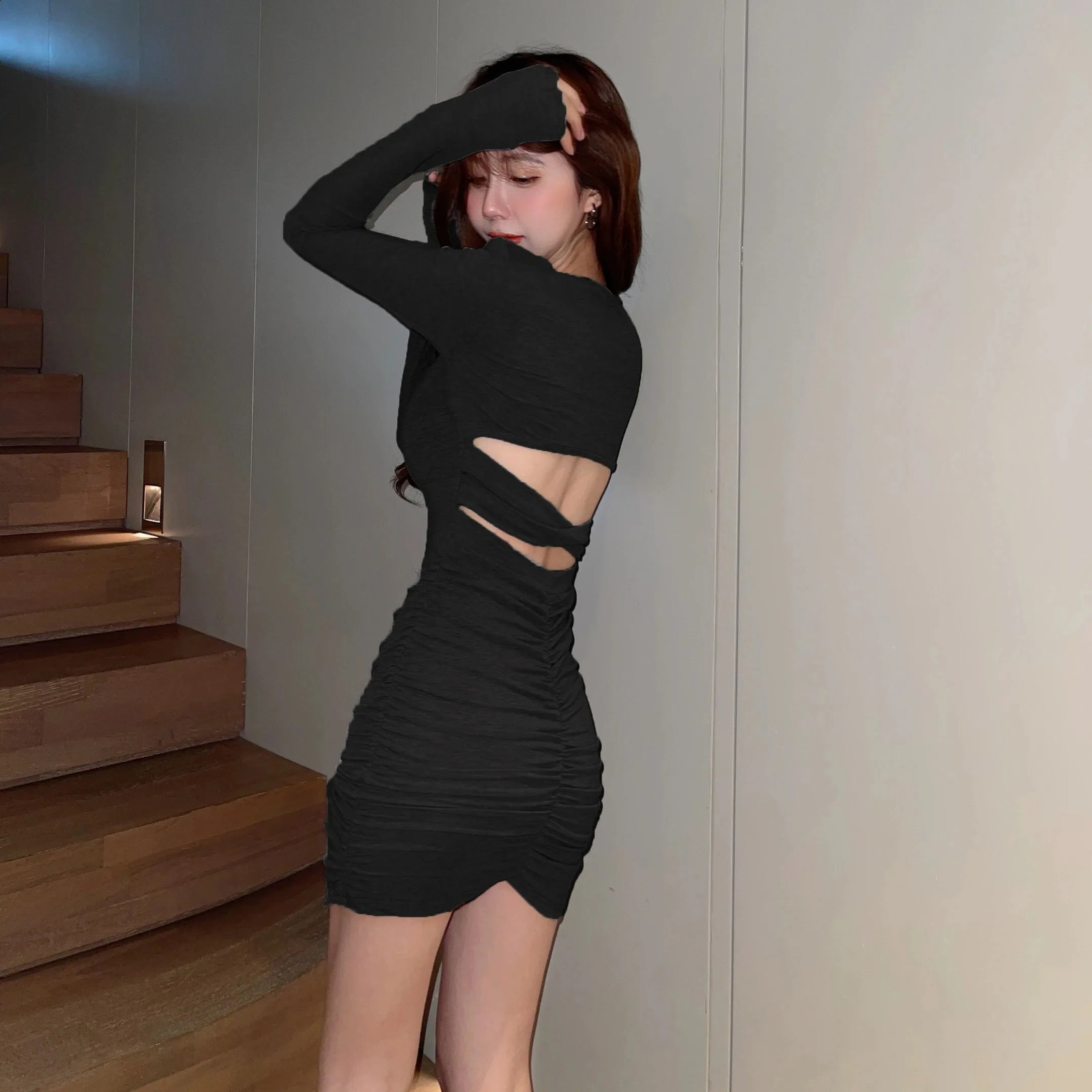 Sexy black mini dress temperament long sleeve tight dress waist skirt autumn spring womens sweater 240823