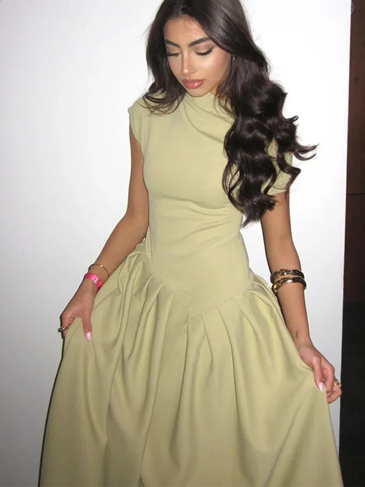 Elegant Solid Pleated Hem Women A-line Dress Fashion Asymmetry Half High Collar Short Sleeve Maxi Dress Lady Chic Party Robes 240813