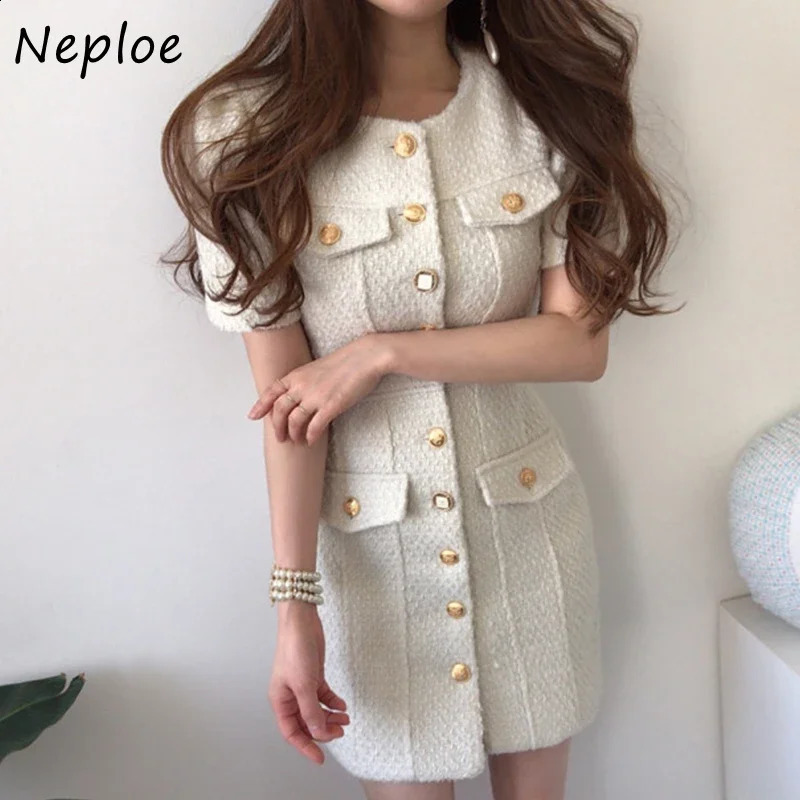 French Temperament Round Neck Robe Femme Chic Metal Buckle Slim Vestidos Mujer Short Sleeve Tweed Bodycon Dress Women 240824