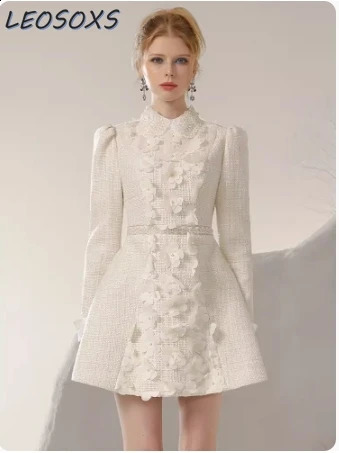 Sweet Pink Tweed Dresses Women Socialite Temperament Beaded Flower Long Sleeve Dress Autumn High Waist Slim-Fit Mini Dress 240824