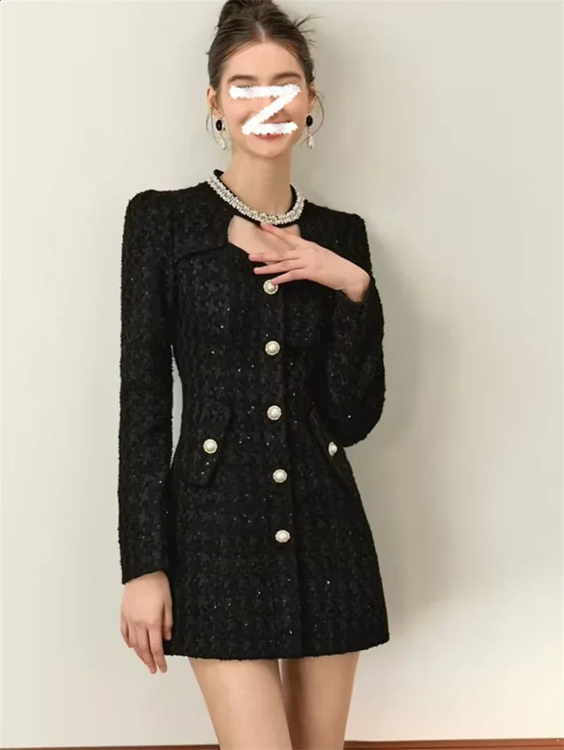 High Quality Arrival Fashion Women Fall Winter Long Sleeve Embroidered Flares Pearls Button Sequins Tweed Black Dress 240824